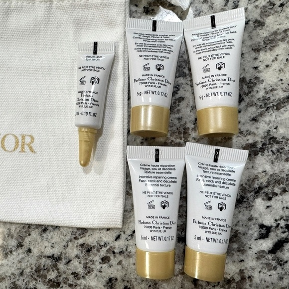 Dior Prestige Deluxe Samples & Dust Bag - Picture 4 of 4